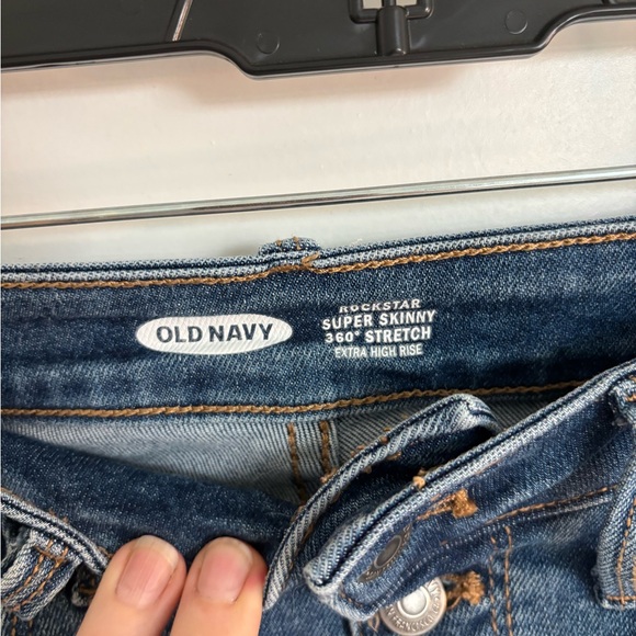 Old Navy Medium Blue Button Fly Skinny Jeans - Picture 2 of 4